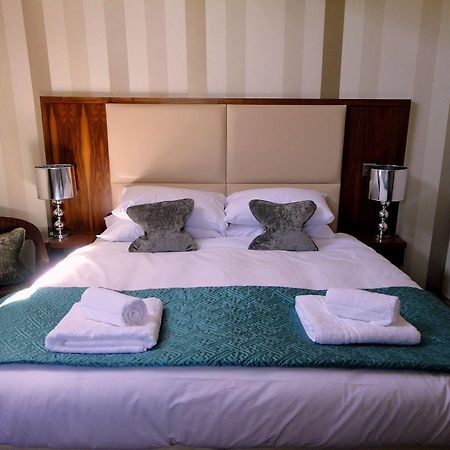 The Cherry Tree Inn Хенли-на-Темзе Экстерьер фото